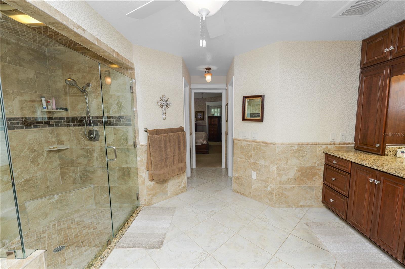 SHERWOOD LAKES - Residential