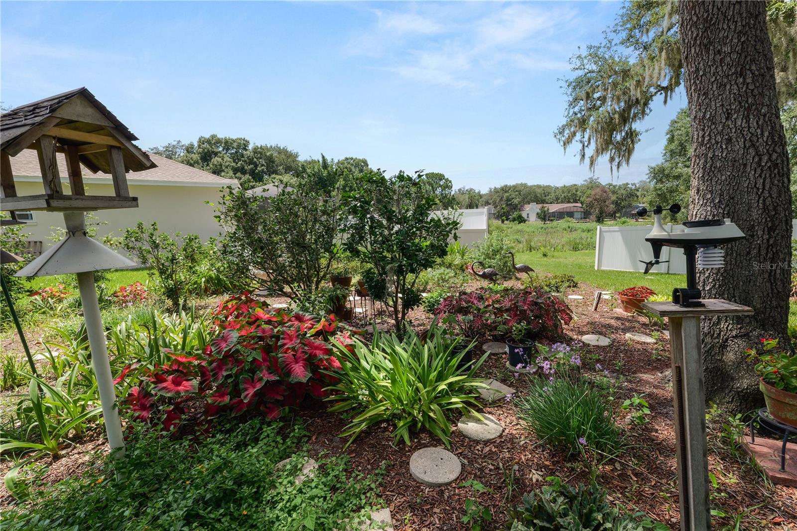 SHERWOOD LAKES - Residential