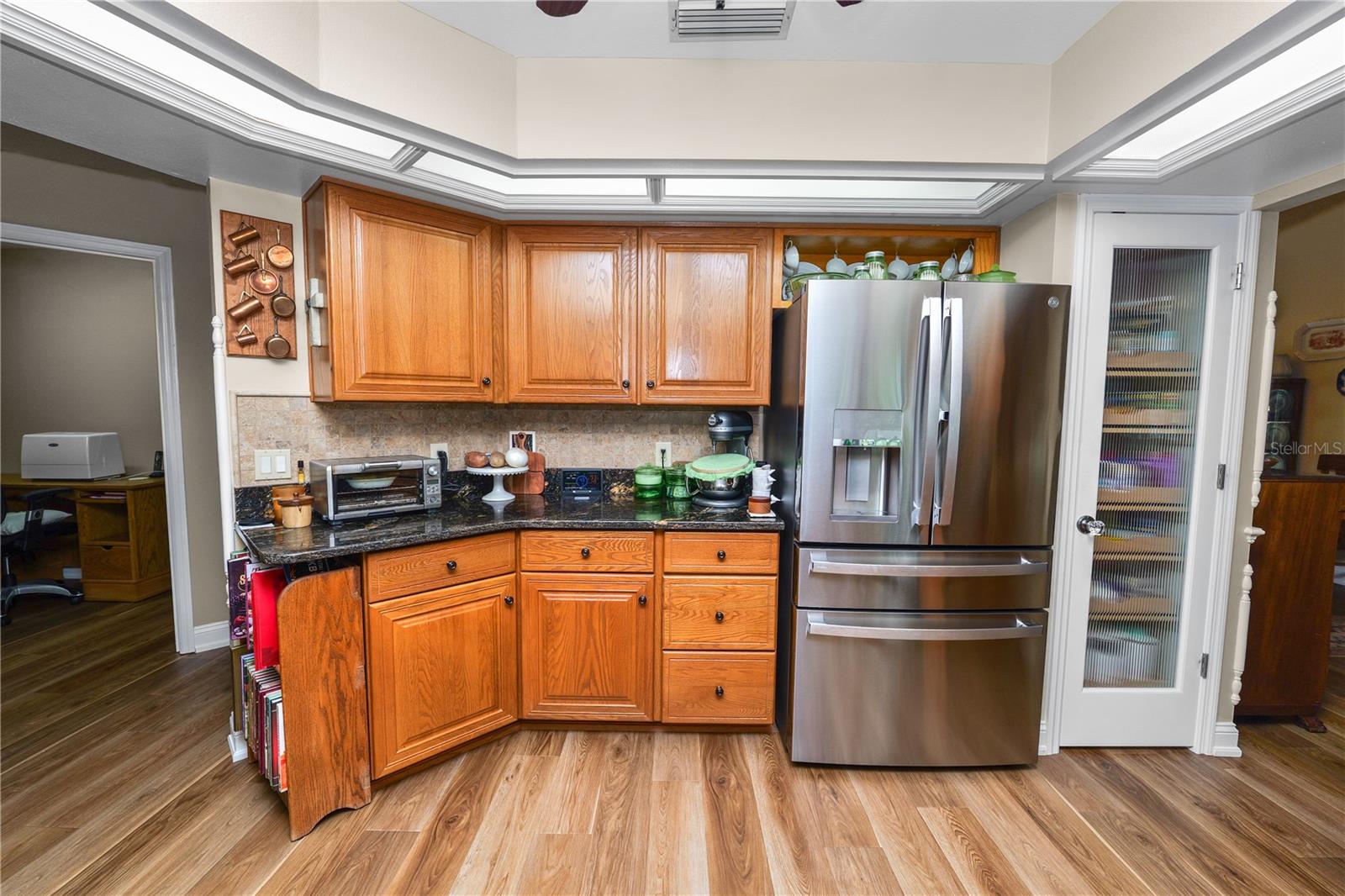 SHERWOOD LAKES - Residential