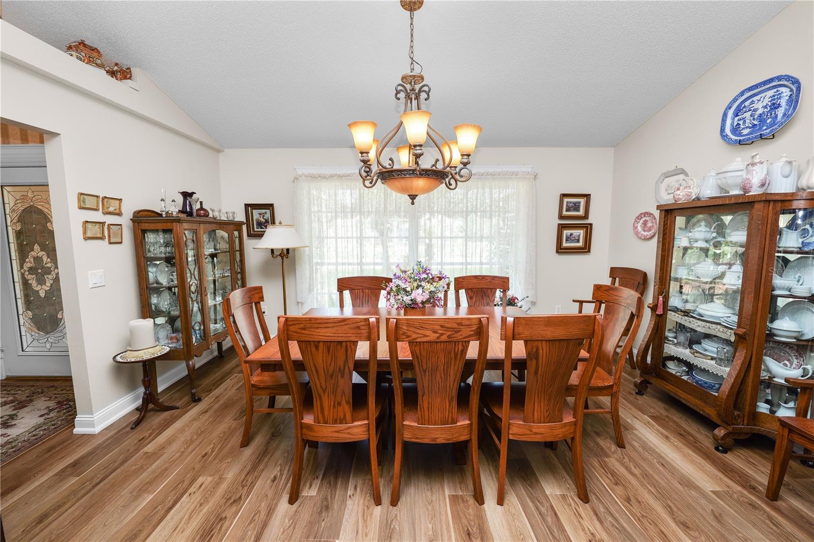 SHERWOOD LAKES - Residential