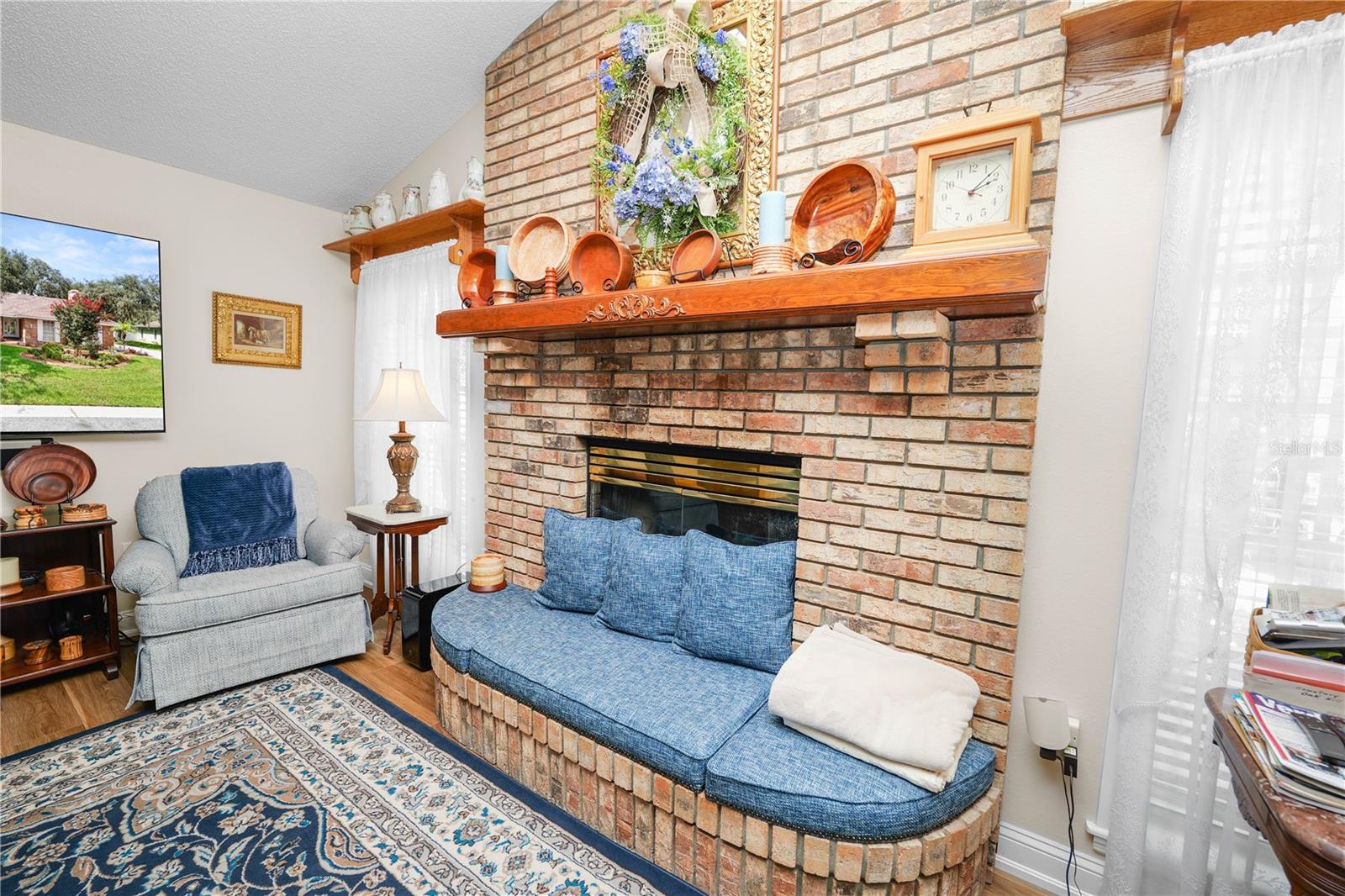 SHERWOOD LAKES - Residential