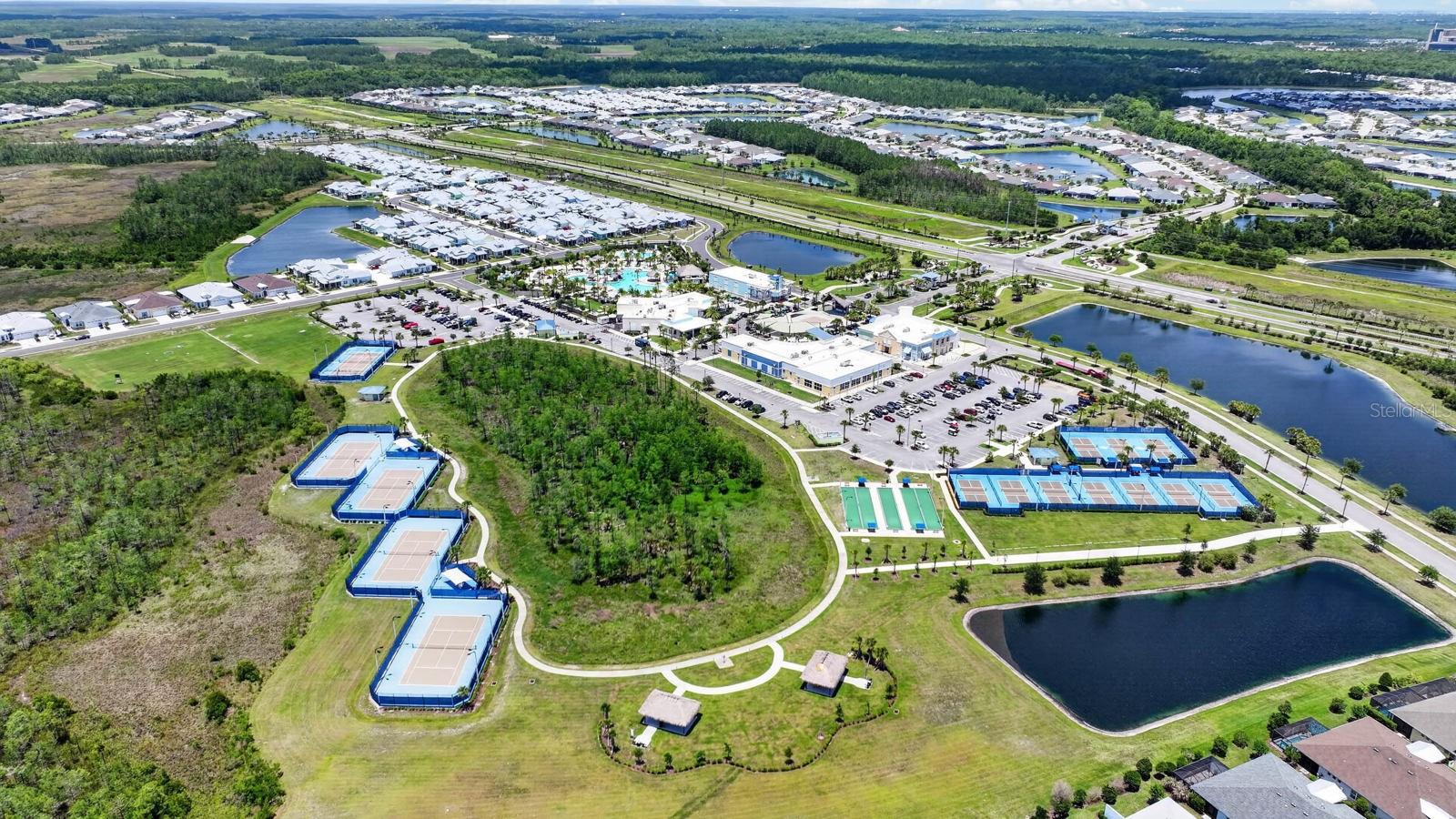 LATITUDE/DAYTONA BEACH PH 7 - Residential
