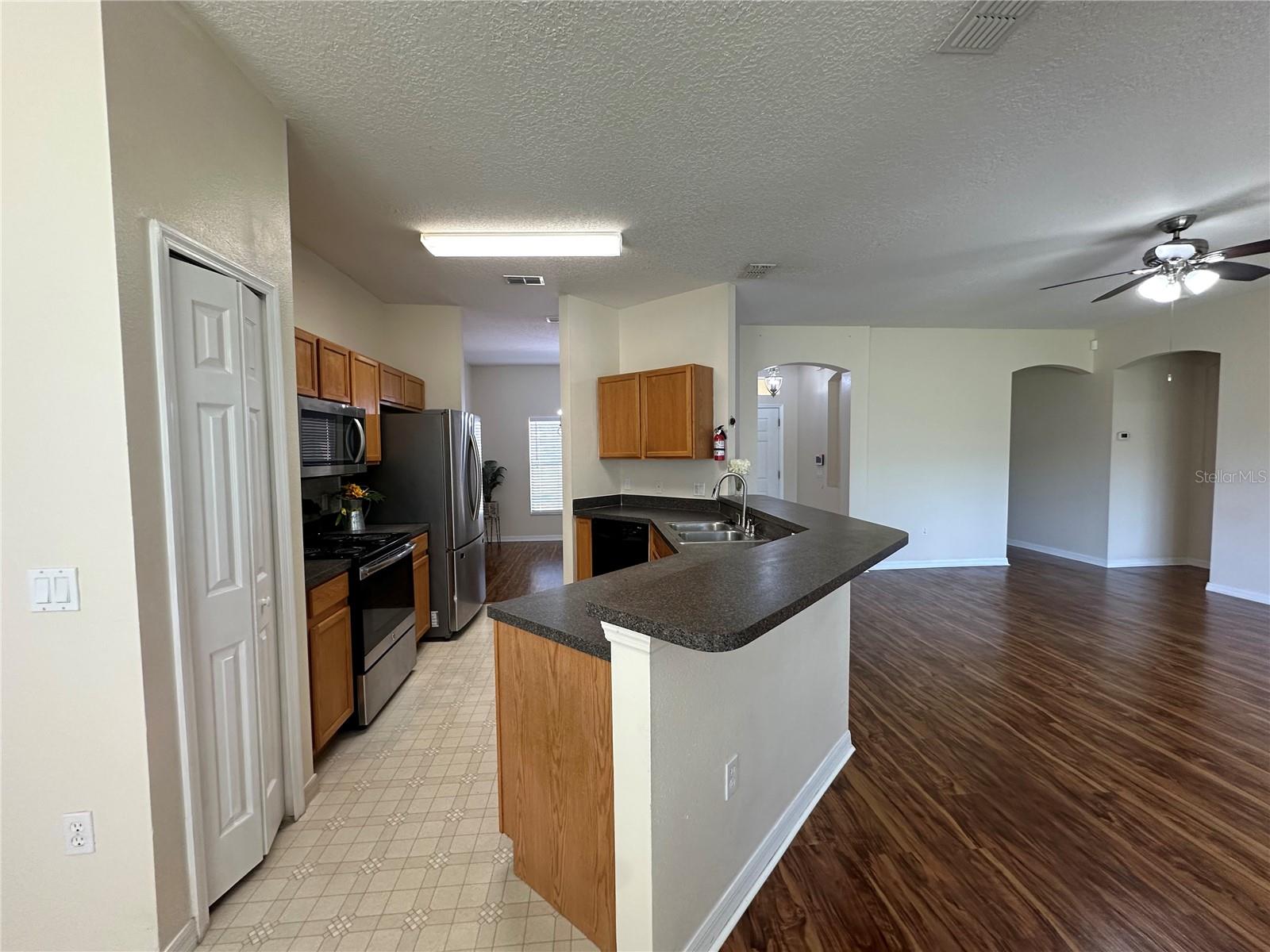 BELLALAGO PH 3M - Residential