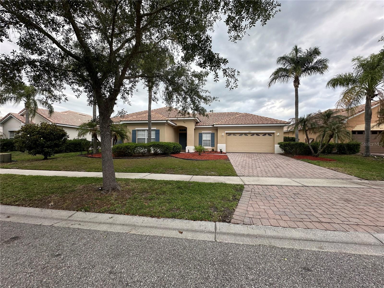 BELLALAGO PH 3M - Residential