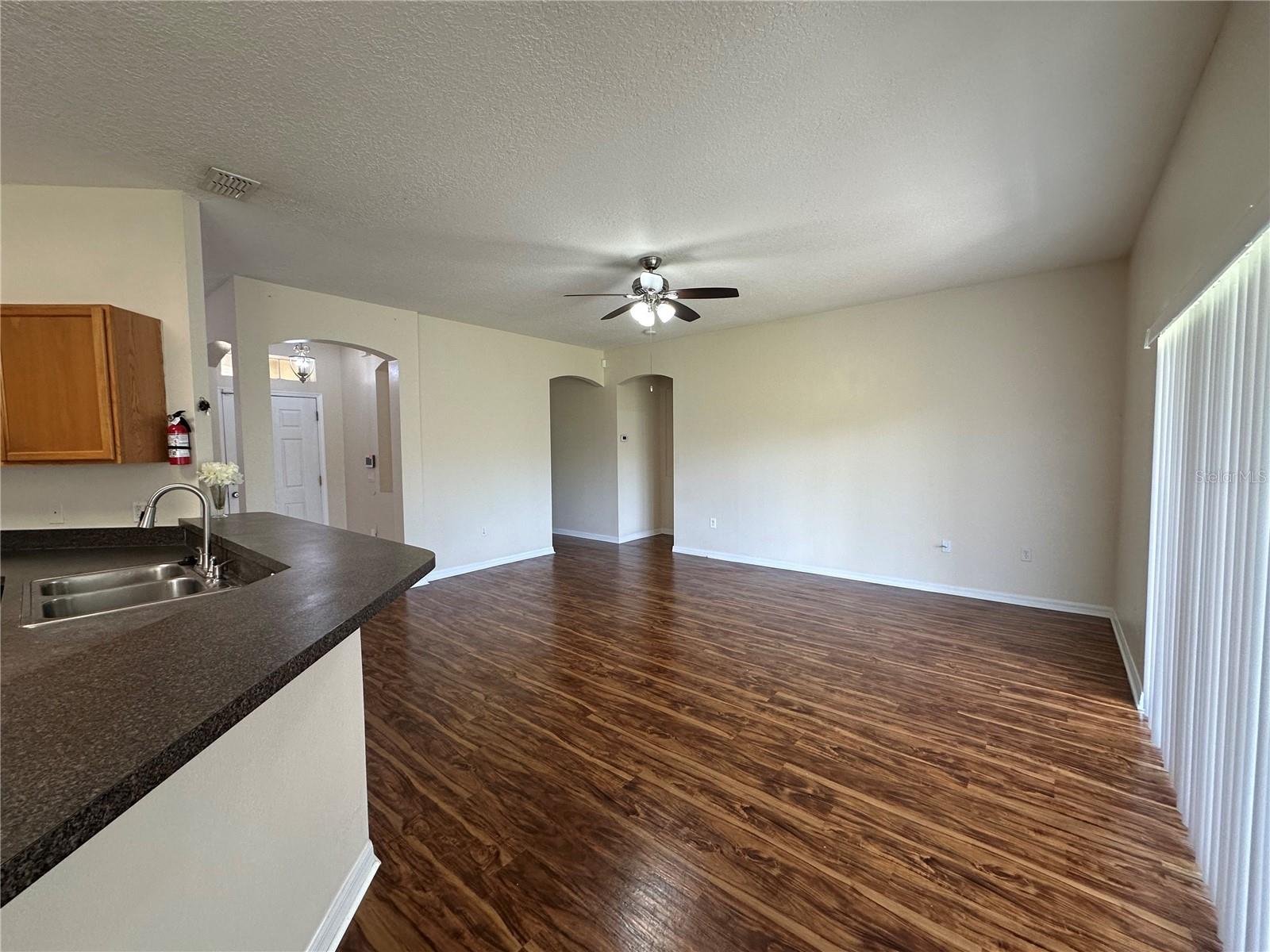 BELLALAGO PH 3M - Residential