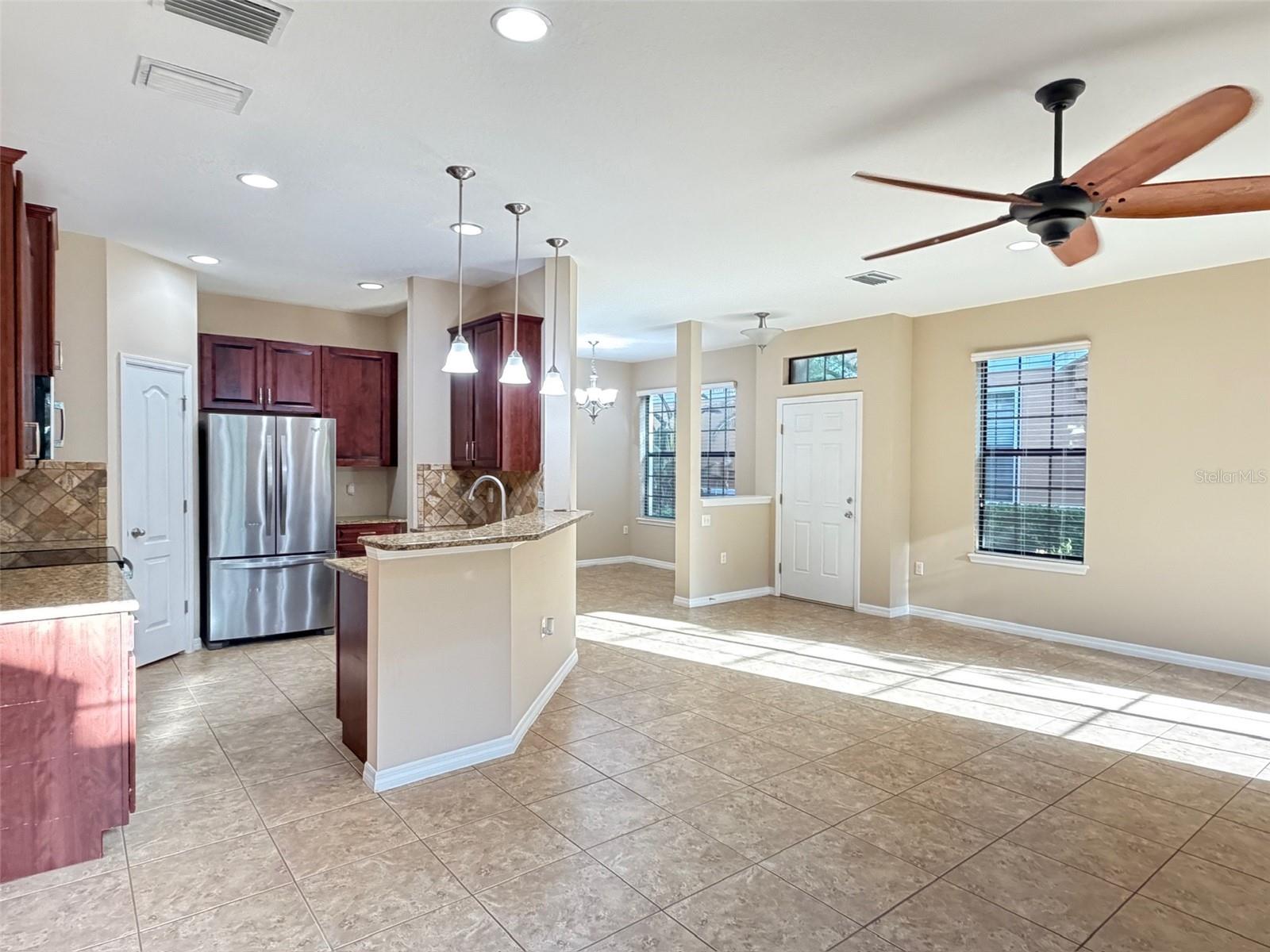 FISHHAWK RANCH PH 2 TR 1 - Residential Lease
