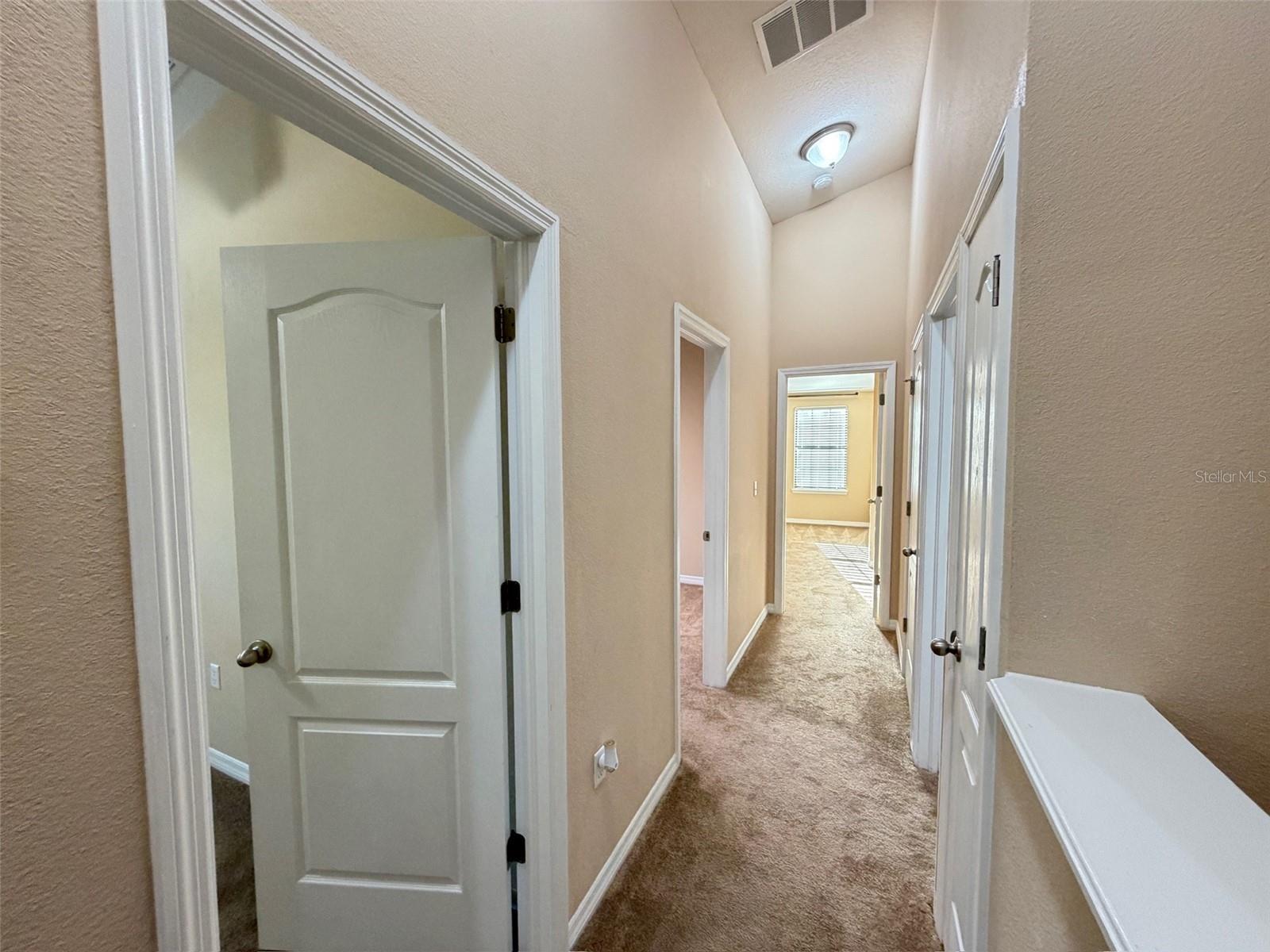 FISHHAWK RANCH PH 2 TR 1 - Residential Lease
