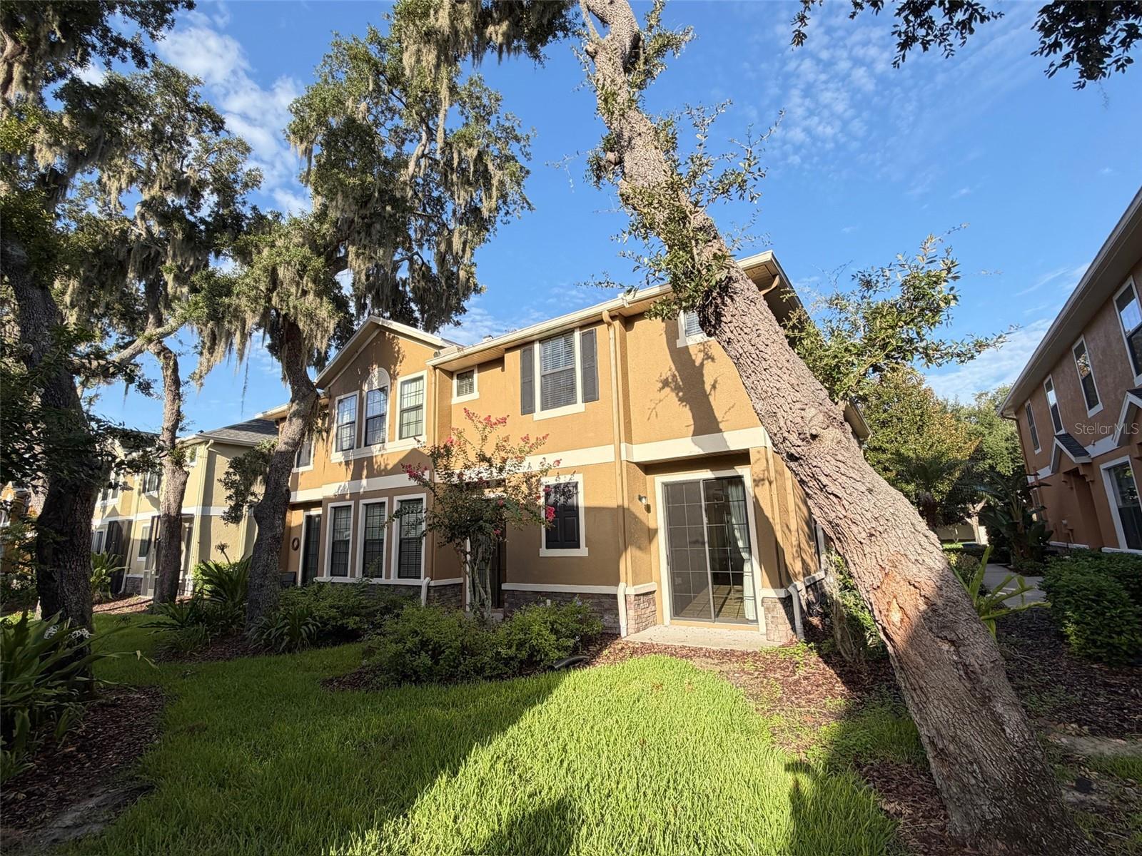 FISHHAWK RANCH PH 2 TR 1 - Residential Lease