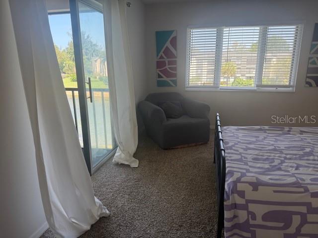 500200 - NAPLES BATH & TENNIS CLUB UNIT H A CONDO - Residential