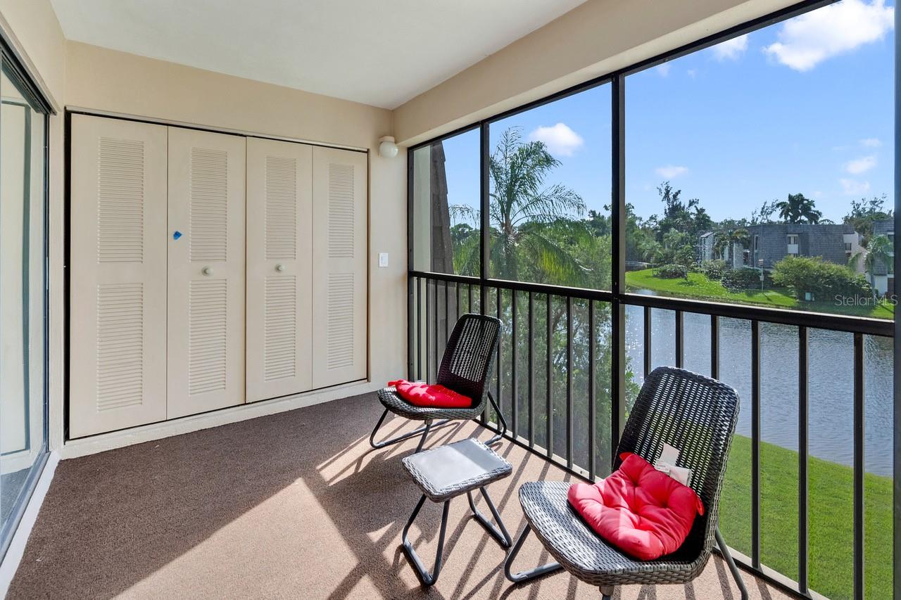 500200 - NAPLES BATH & TENNIS CLUB UNIT H A CONDO - Residential