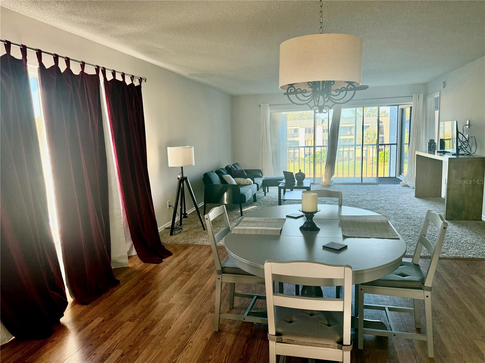 500200 - NAPLES BATH & TENNIS CLUB UNIT H A CONDO - Residential