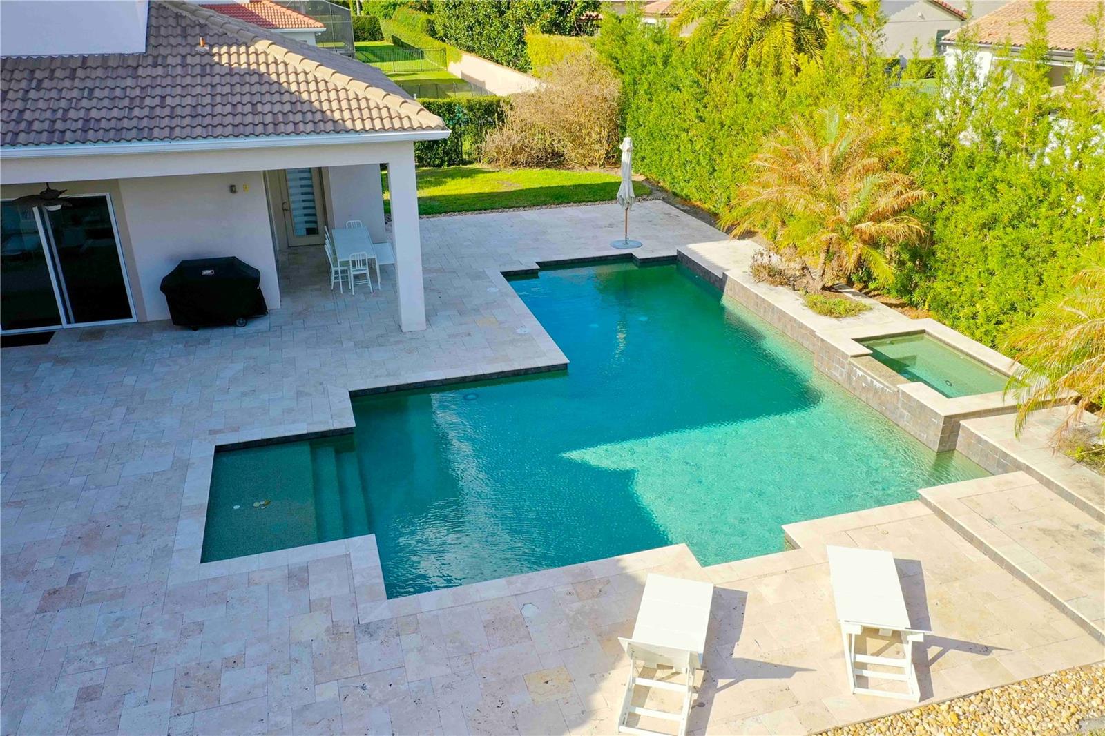 WATERSTONE - Residential
