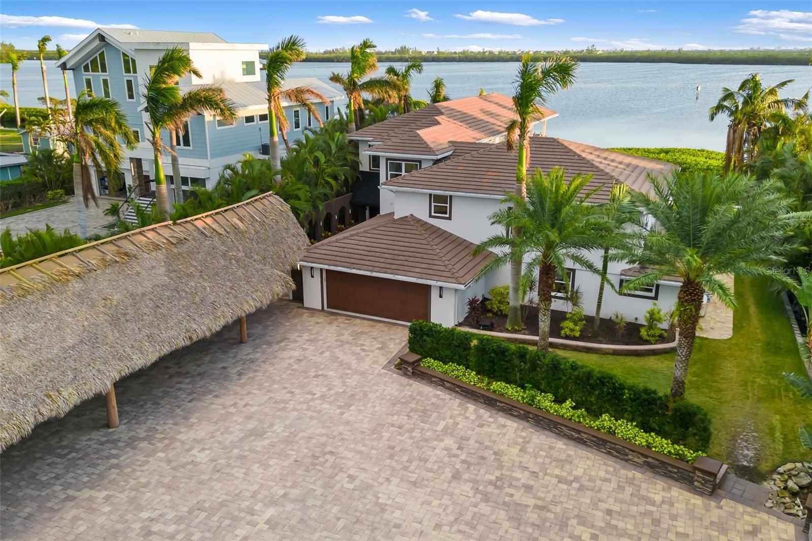 BAY BEACH - Residential