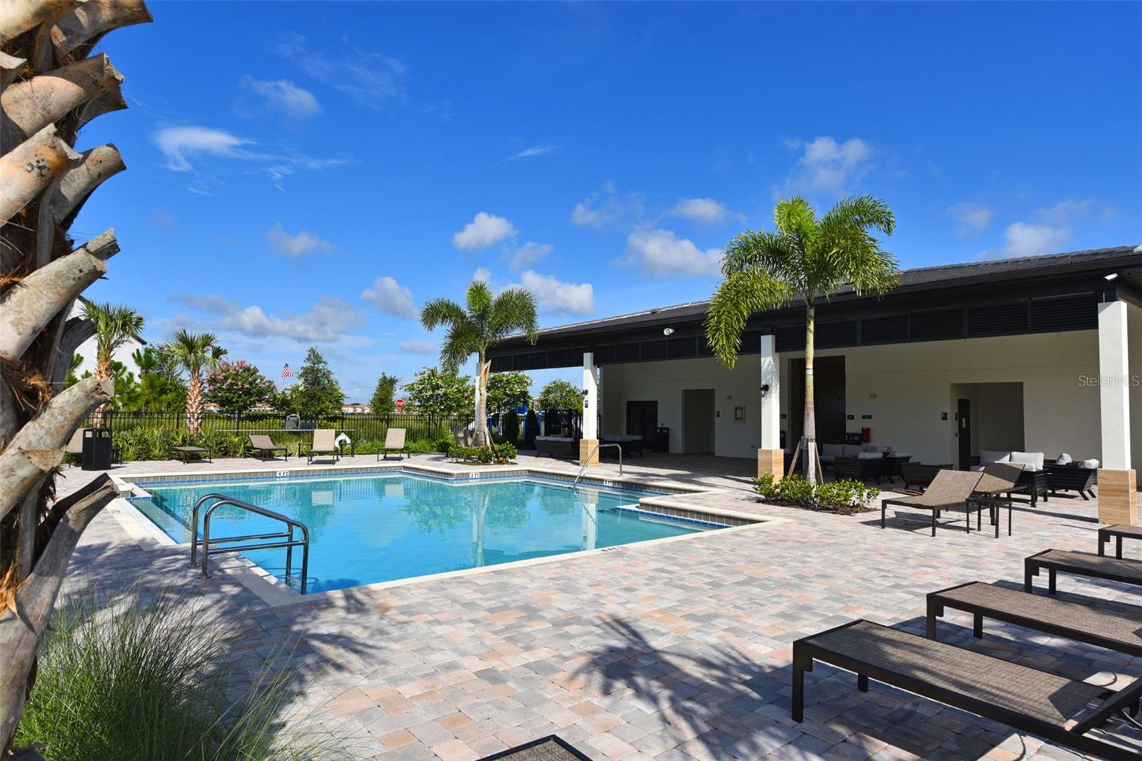 SAND LAKE SOUND - Residential