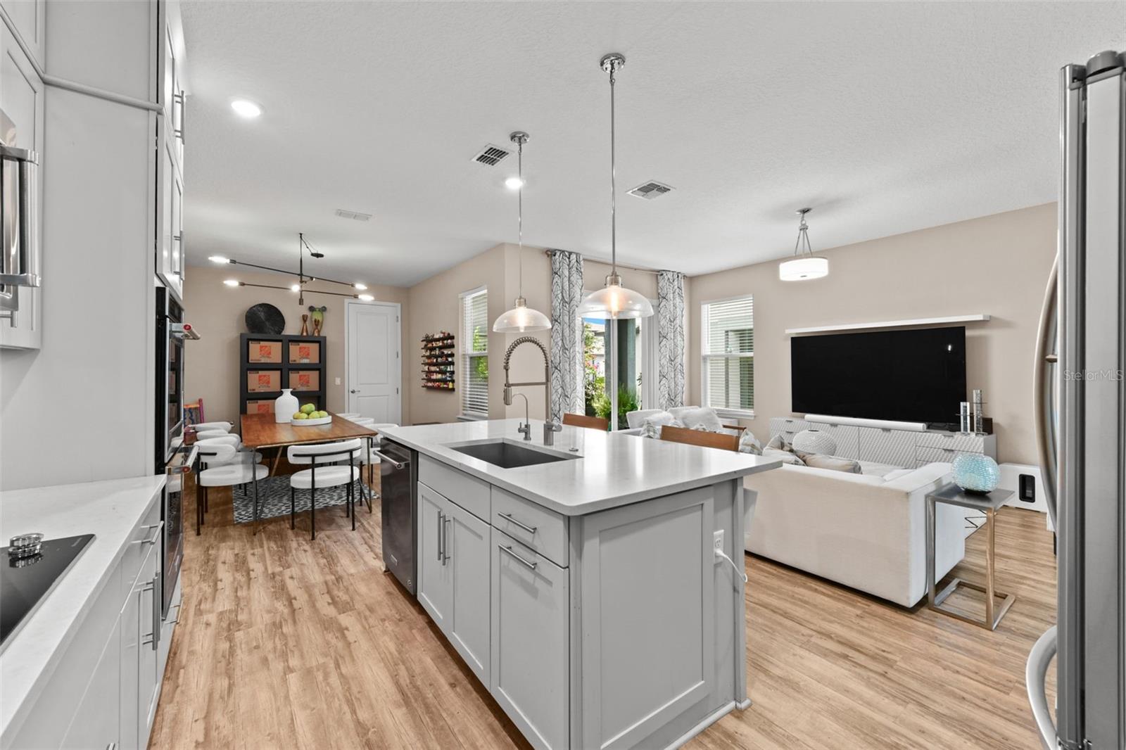 SAND LAKE SOUND - Residential
