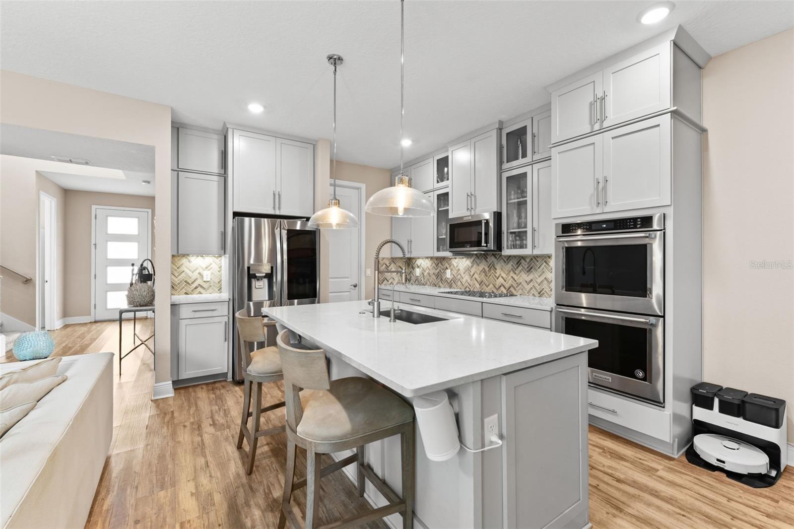 SAND LAKE SOUND - Residential