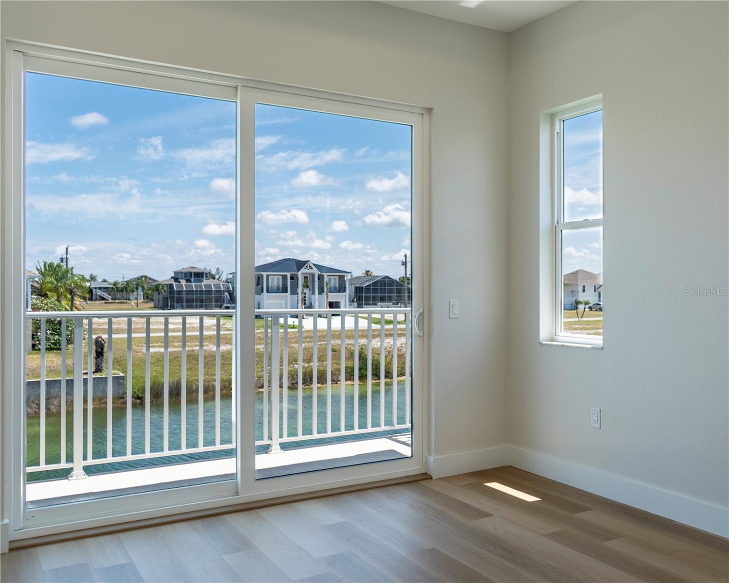 HERNANDO BEACH - Residential