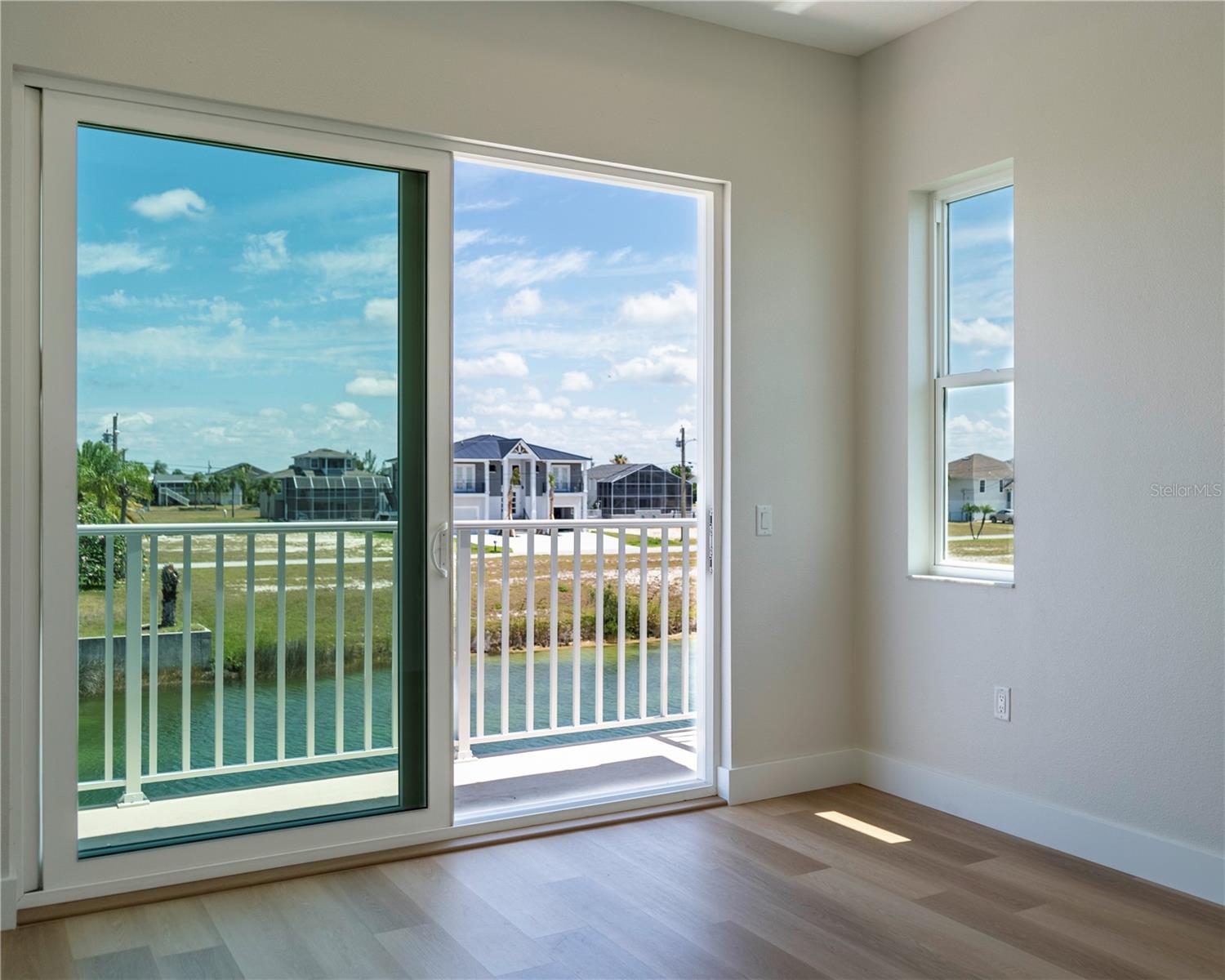 HERNANDO BEACH - Residential