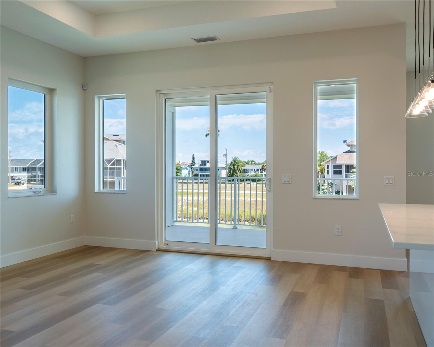 HERNANDO BEACH - Residential