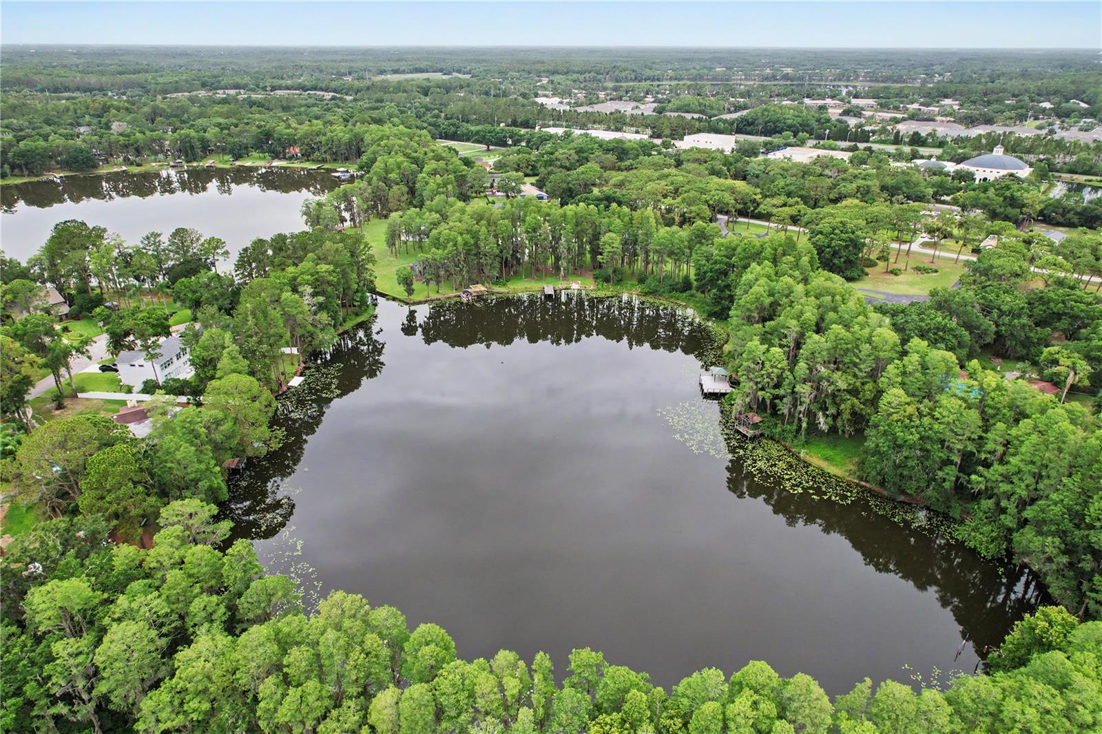 TRIPLE LAKE SHORES - Residential