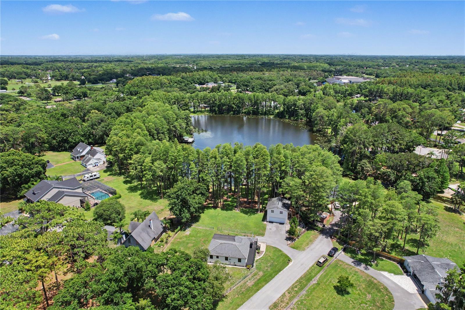 TRIPLE LAKE SHORES - Residential