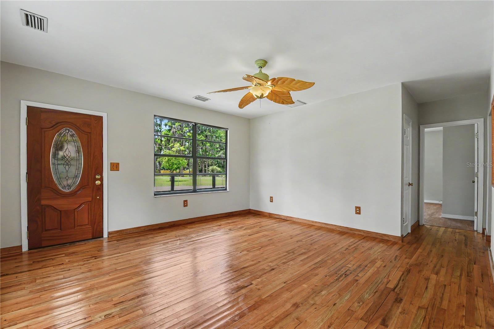 TRIPLE LAKE SHORES - Residential