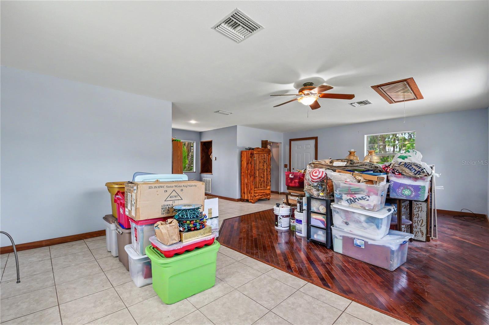 TRIPLE LAKE SHORES - Residential