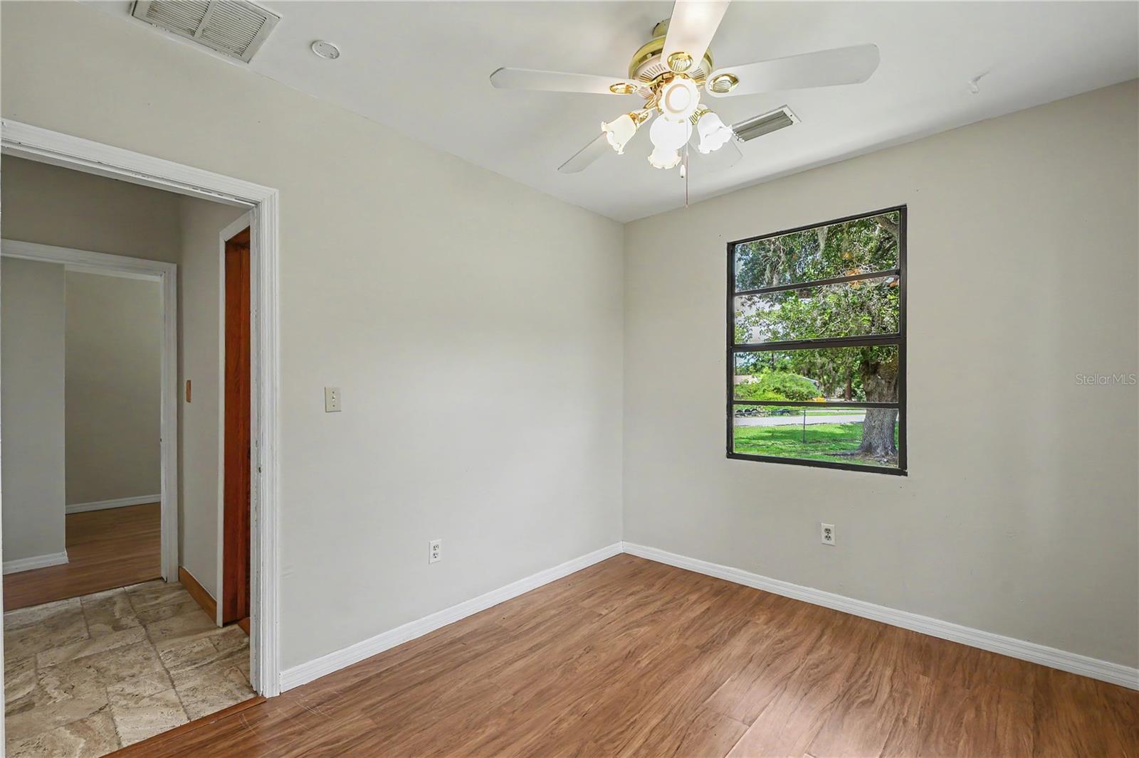 TRIPLE LAKE SHORES - Residential