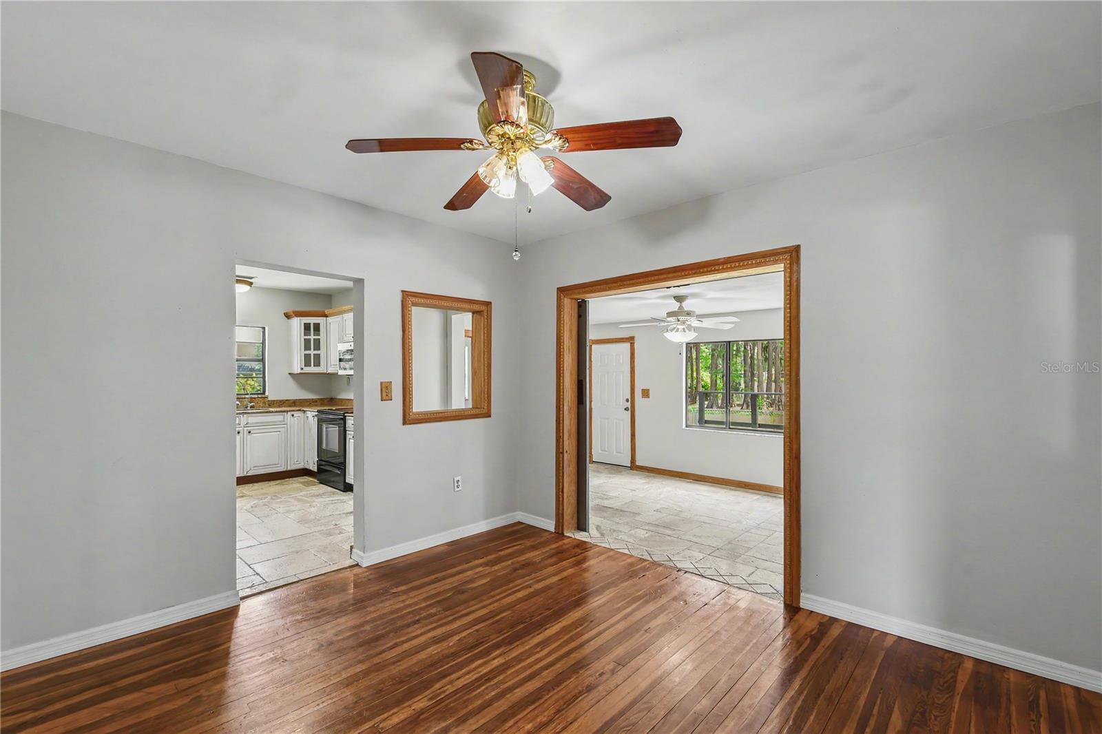 TRIPLE LAKE SHORES - Residential