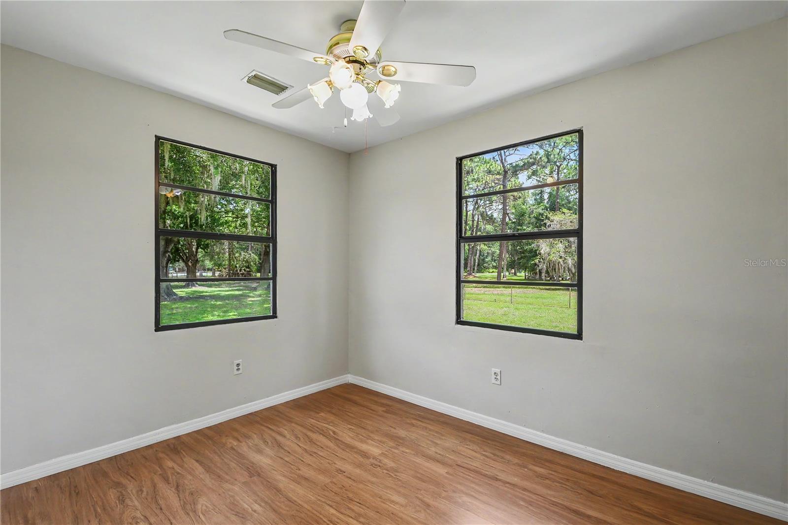 TRIPLE LAKE SHORES - Residential