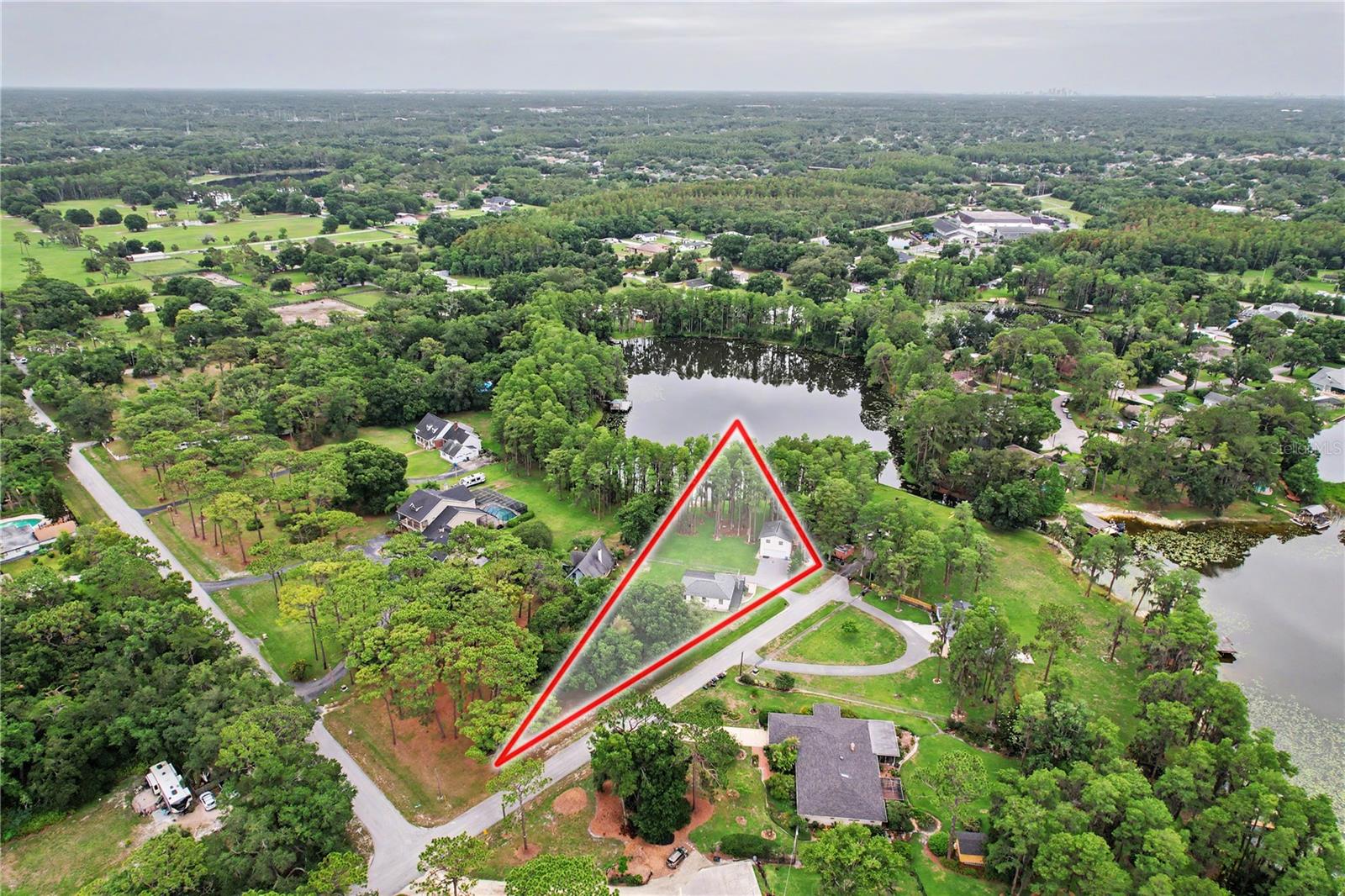TRIPLE LAKE SHORES - Residential