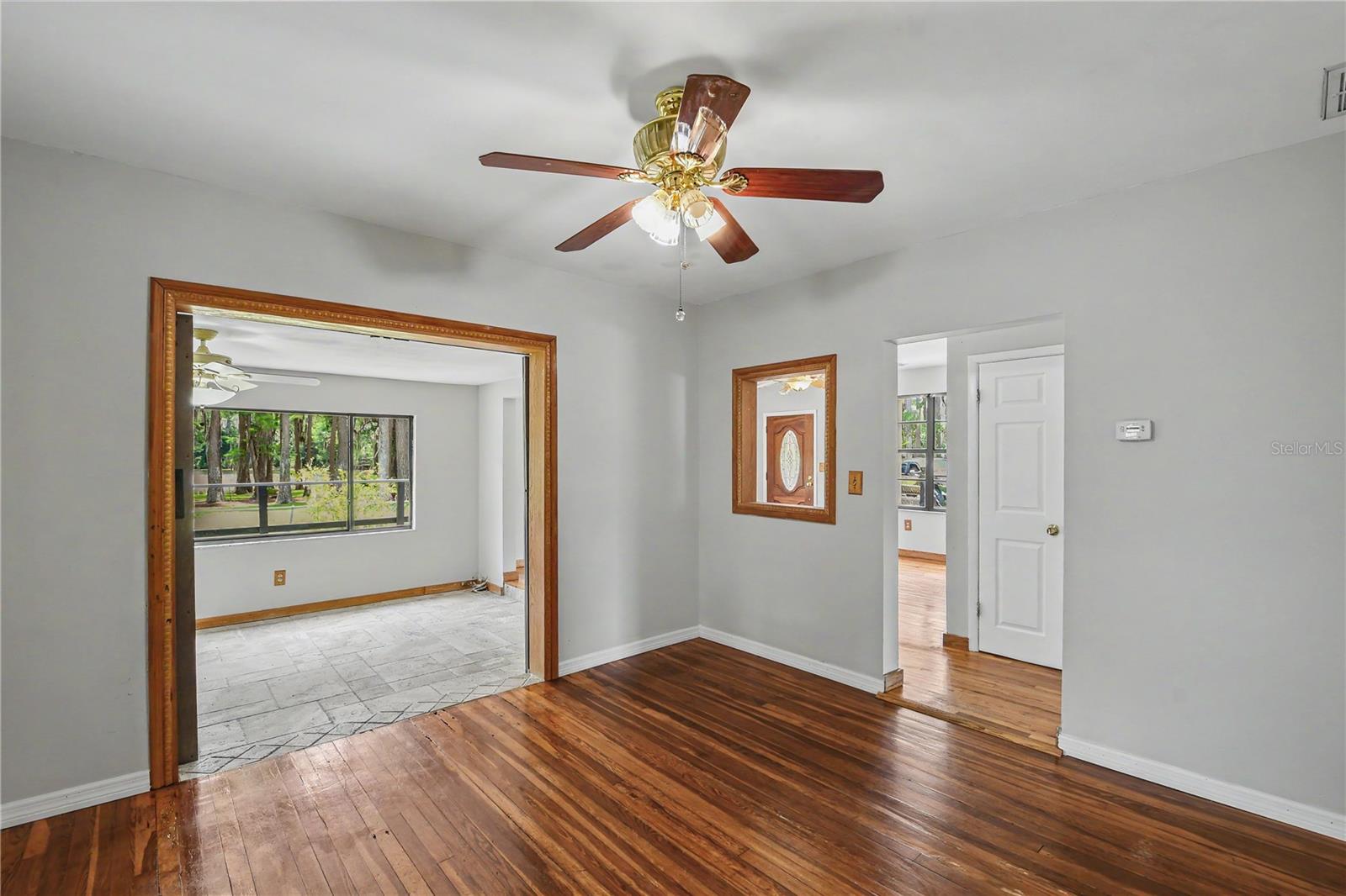 TRIPLE LAKE SHORES - Residential