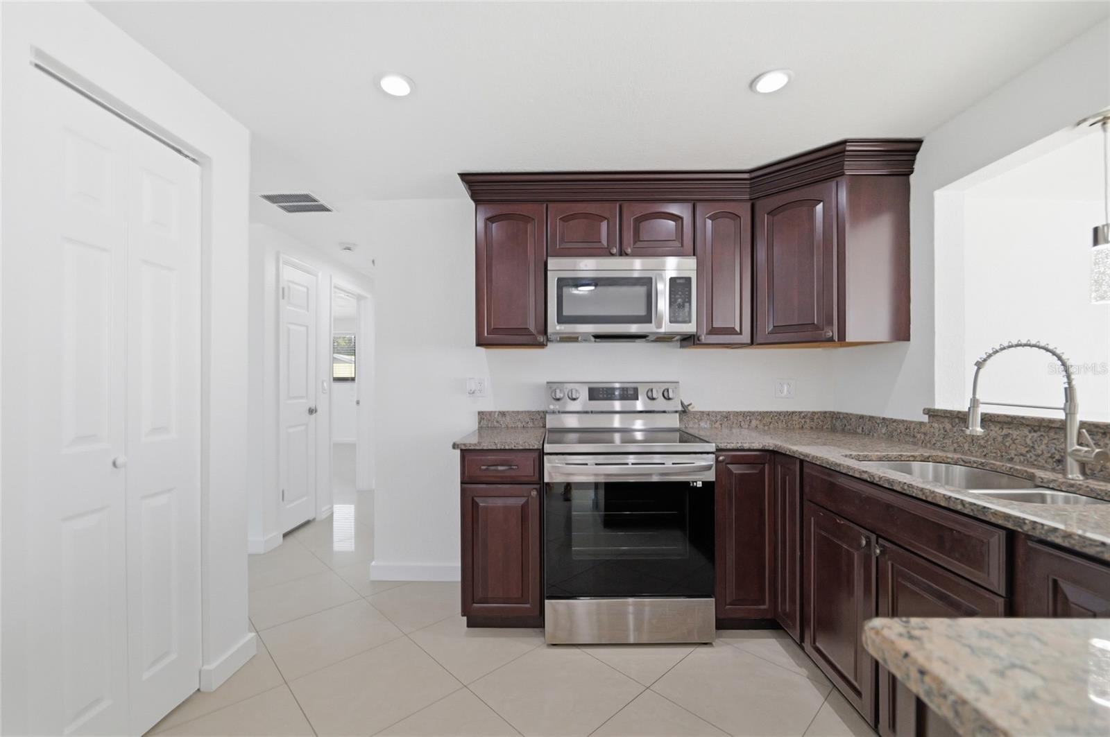 HOLIDAY HILL ESTATES - Residential