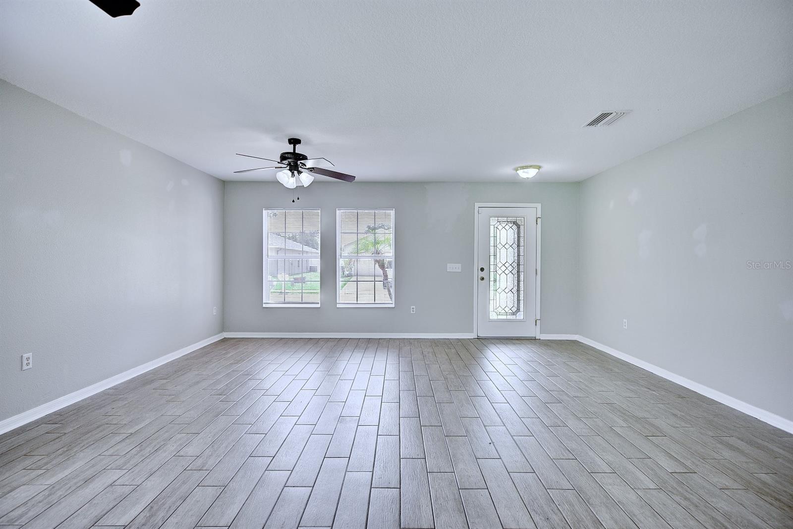 HUNTERS GREENE PH 03 - Residential