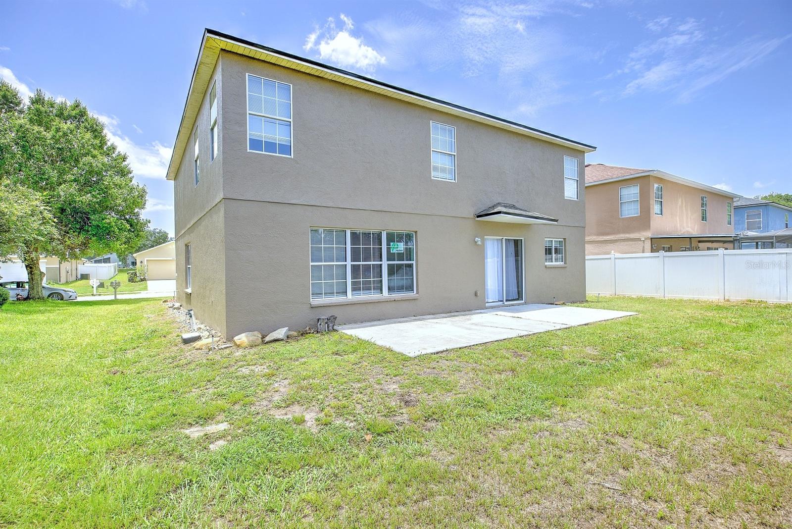HUNTERS GREENE PH 03 - Residential