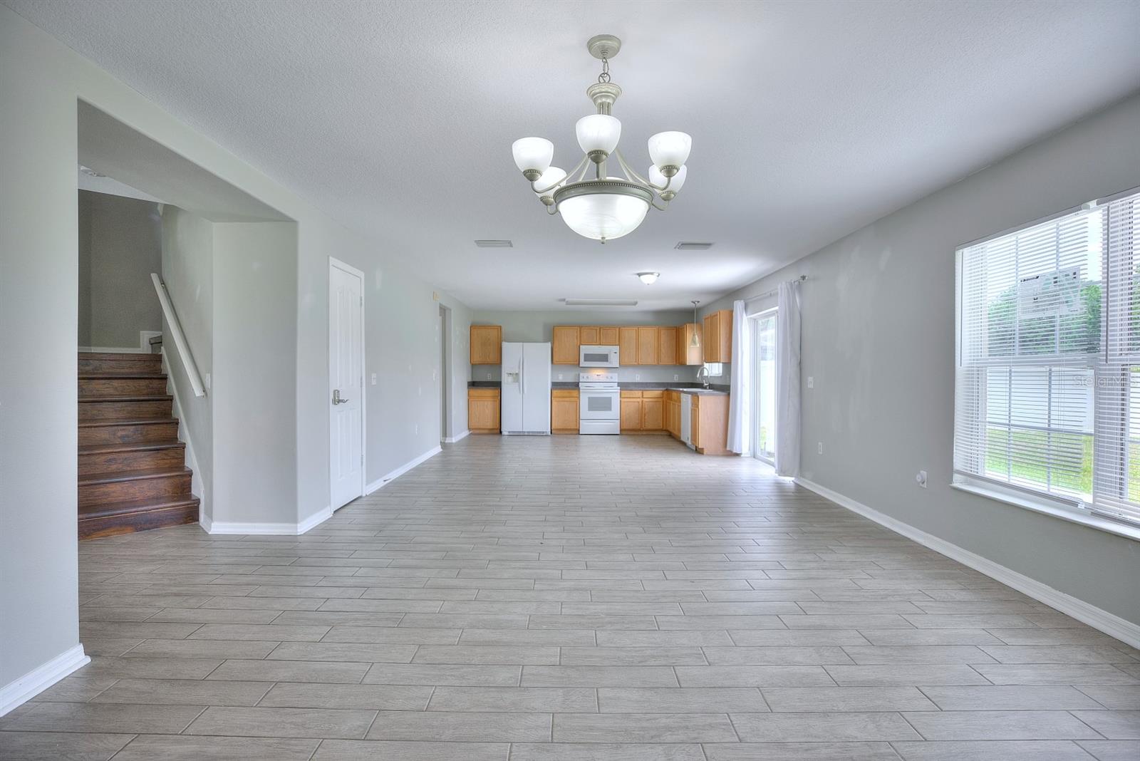 HUNTERS GREENE PH 03 - Residential