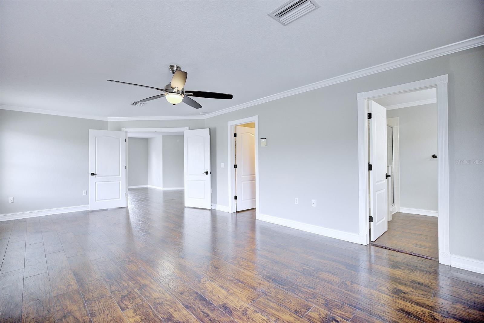 HUNTERS GREENE PH 03 - Residential