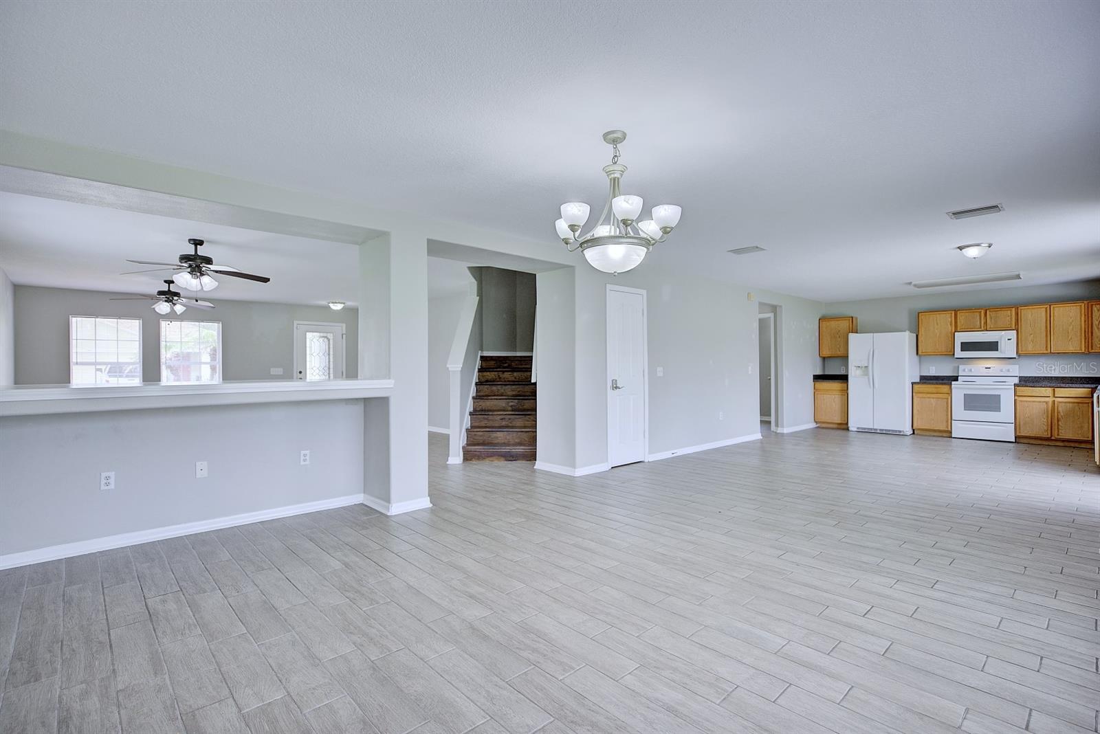 HUNTERS GREENE PH 03 - Residential