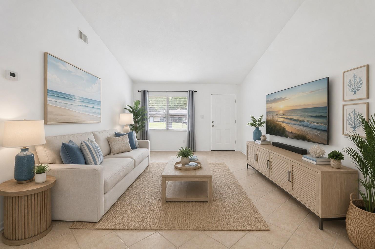 PALM LAKES ESTATES - Residential Income