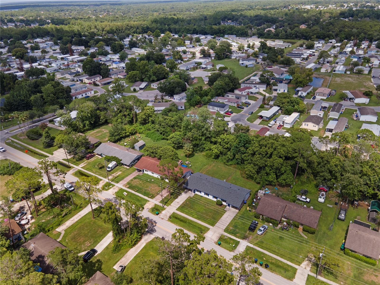 PALM LAKES ESTATES - Residential Income