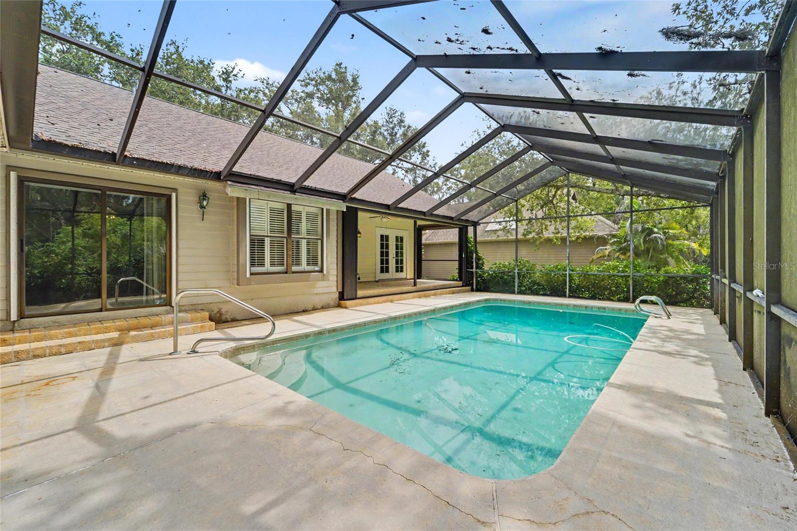 VILLAGE OF WOODLAND HILLS - Residential