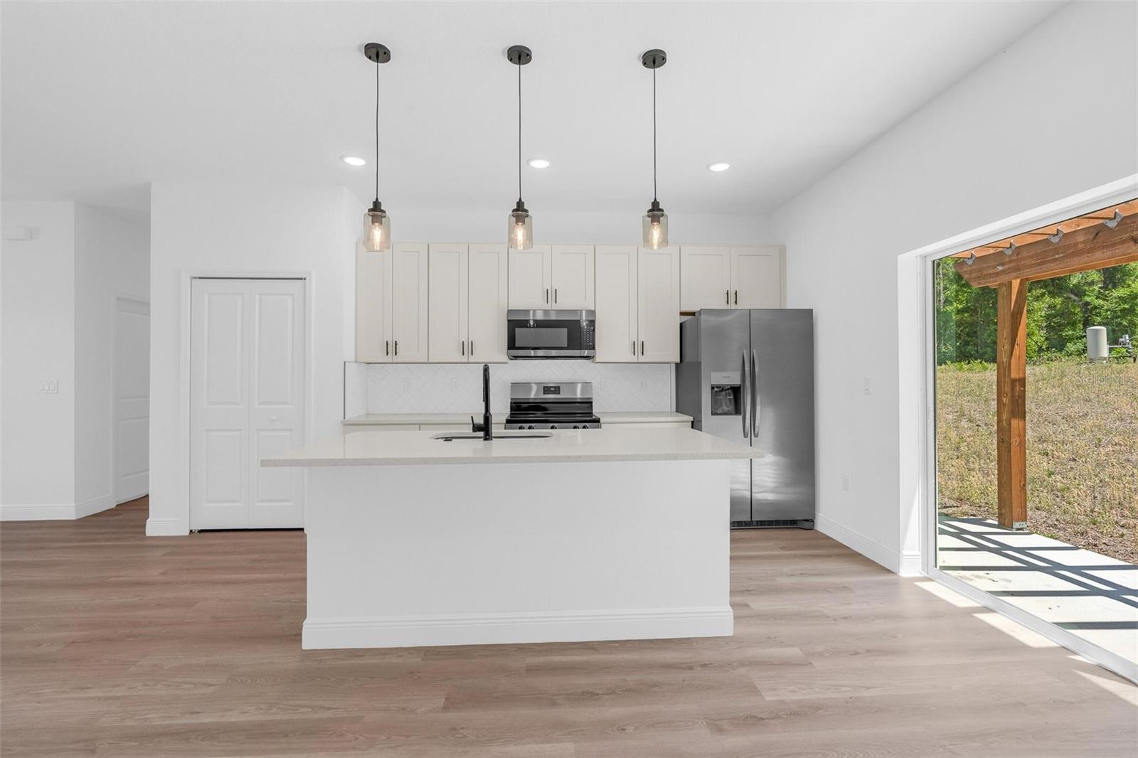 MARION OAKS UN 04 - Residential