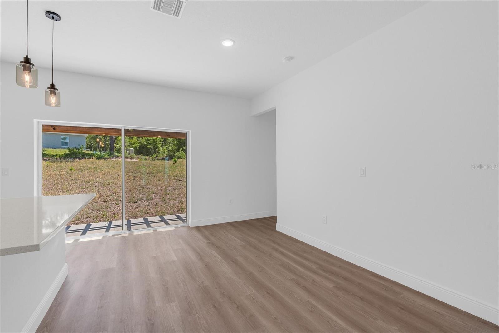 MARION OAKS UN 04 - Residential