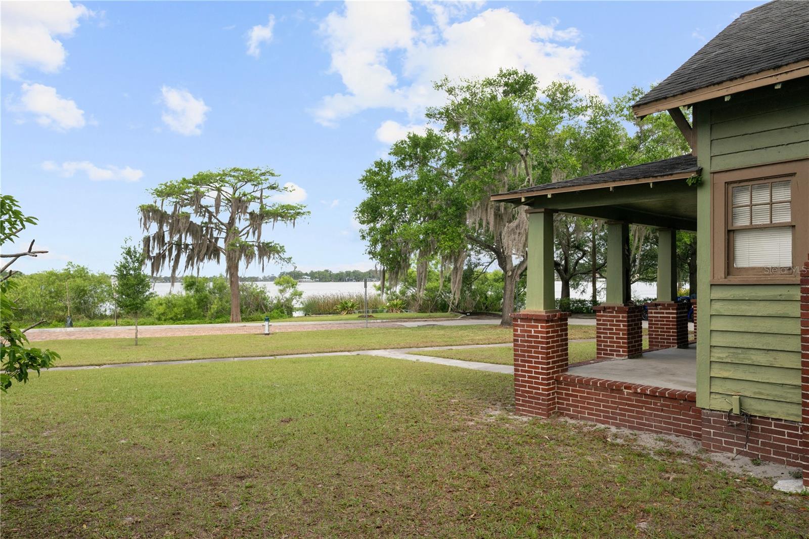 KILLARNEY ESTATES - Residential