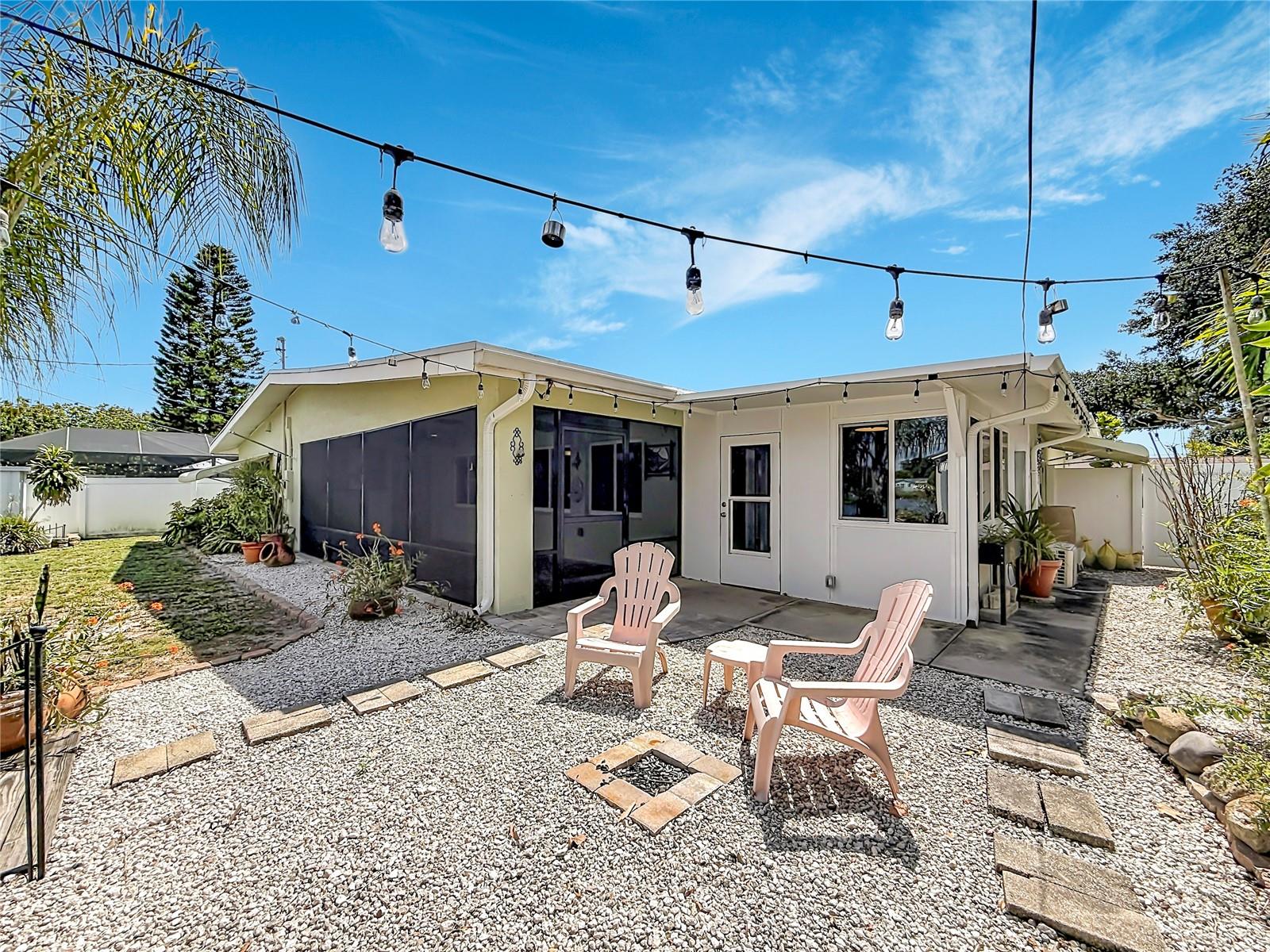 KENNETH CITY - Residential