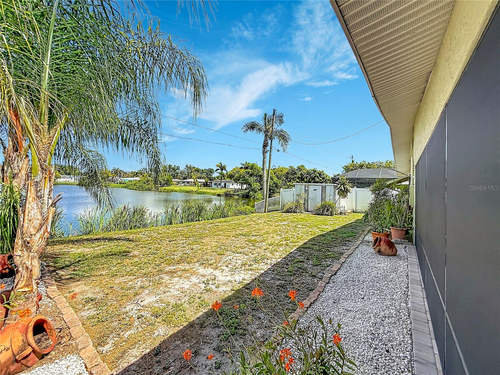 KENNETH CITY - Residential