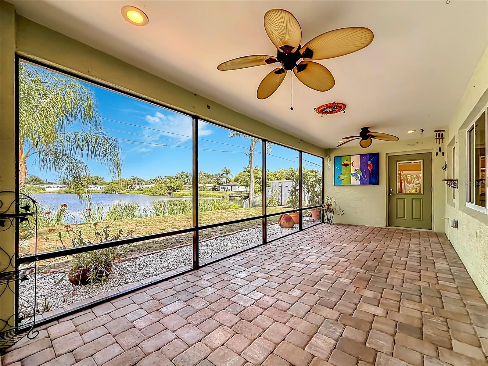 KENNETH CITY - Residential