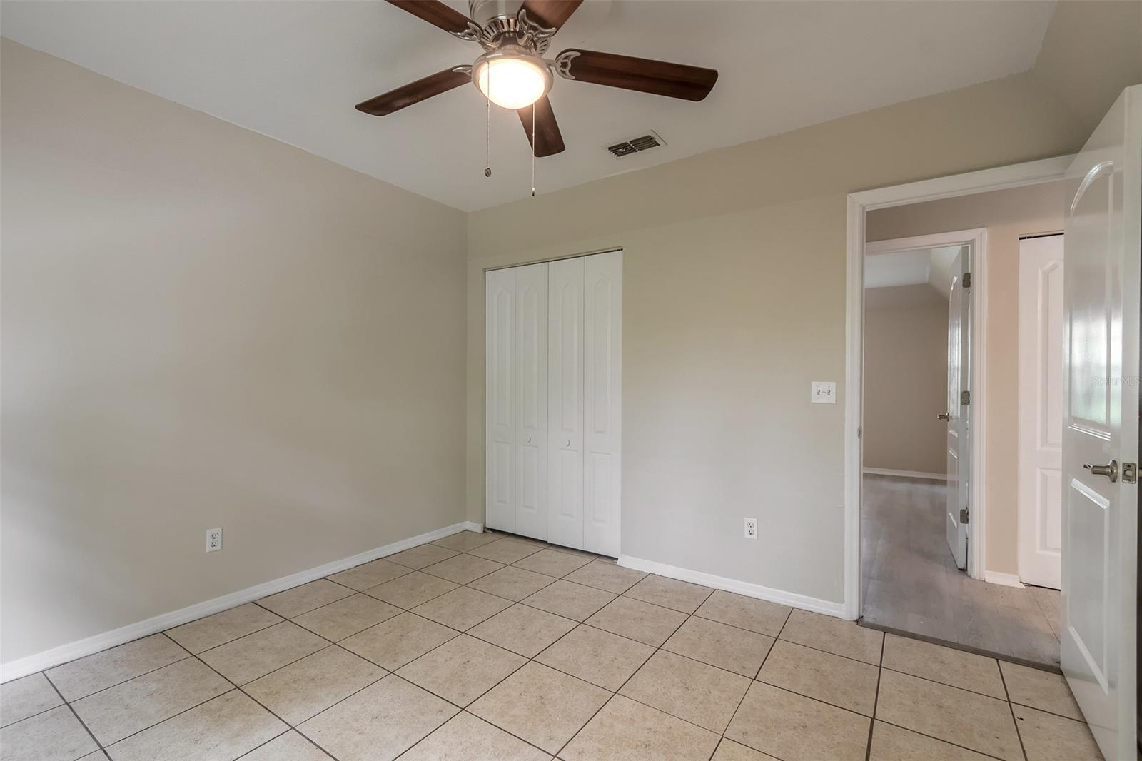 Florida Shores 01 - Residential