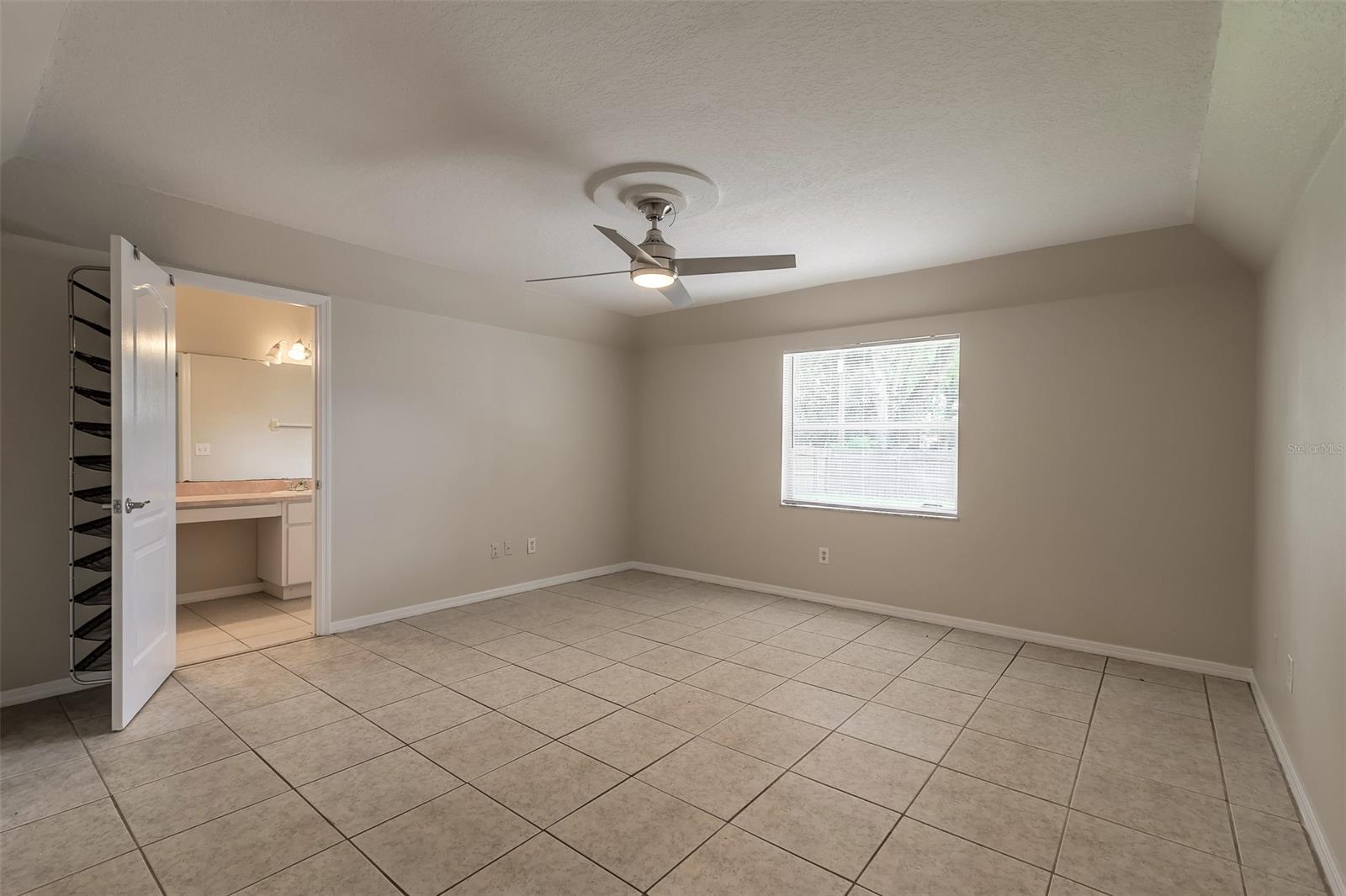 Florida Shores 01 - Residential