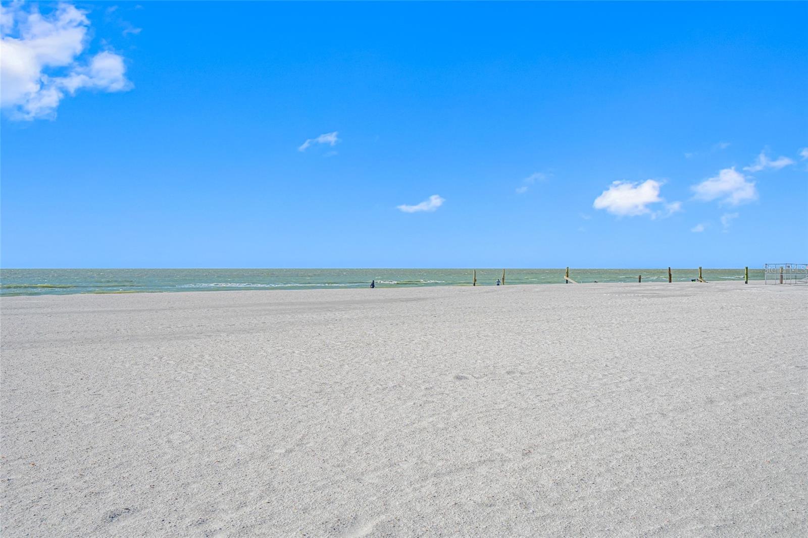 BEACH PALMS CONDO - Residential